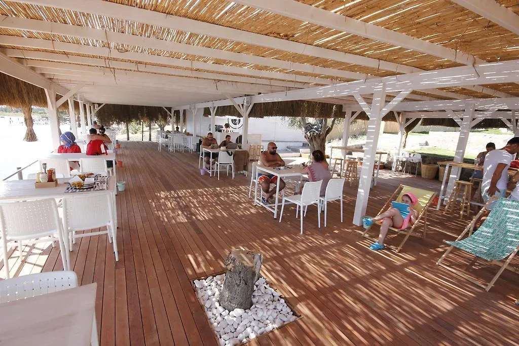 Mola Cunda Hotel Ayvalı